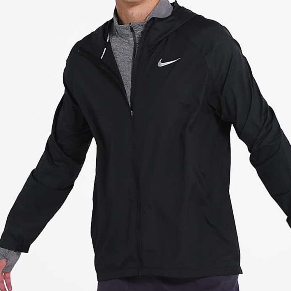 Nike Essential Hooded Running Jacket
